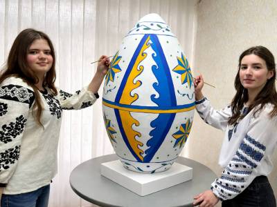 В коледжі створено святкові великодні композиції